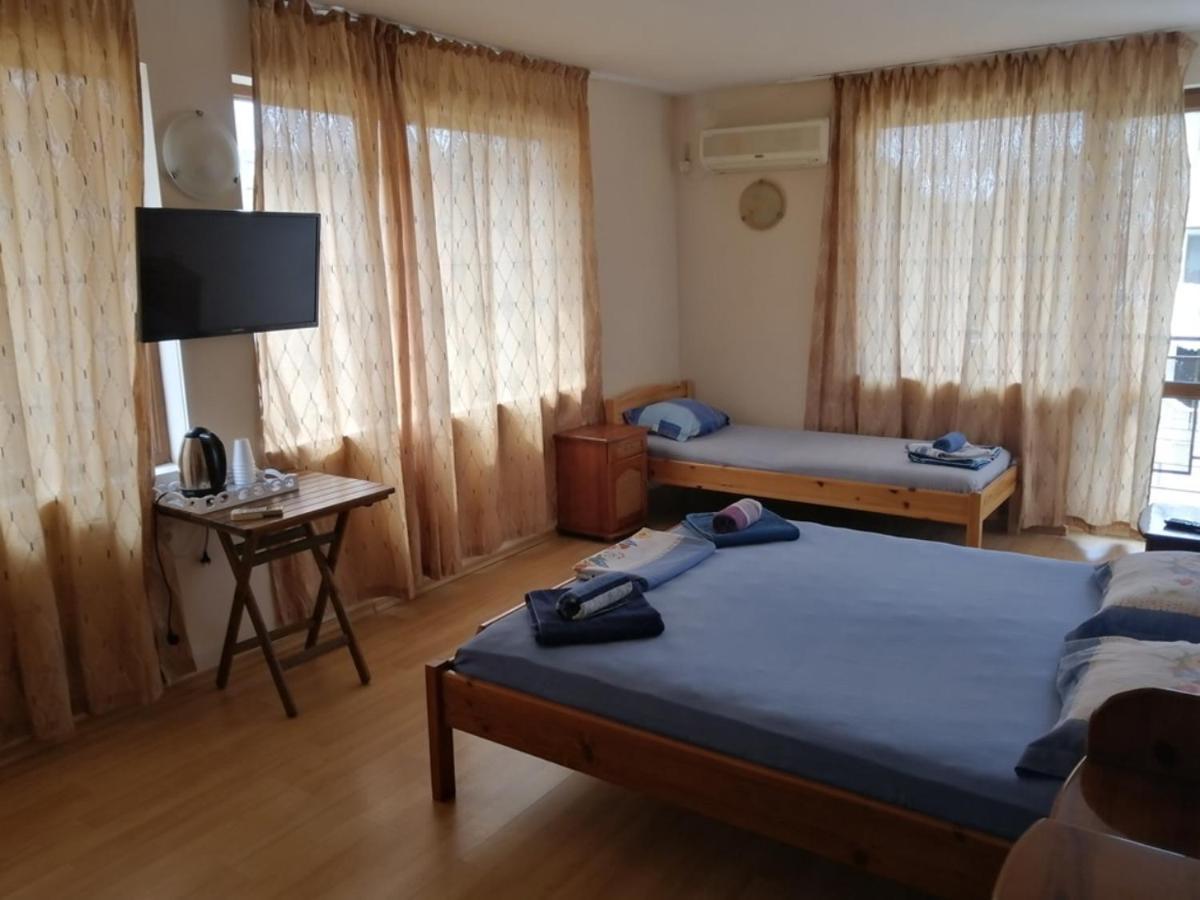 Guest House Zora - Sarafovo Burgas Extérieur photo
