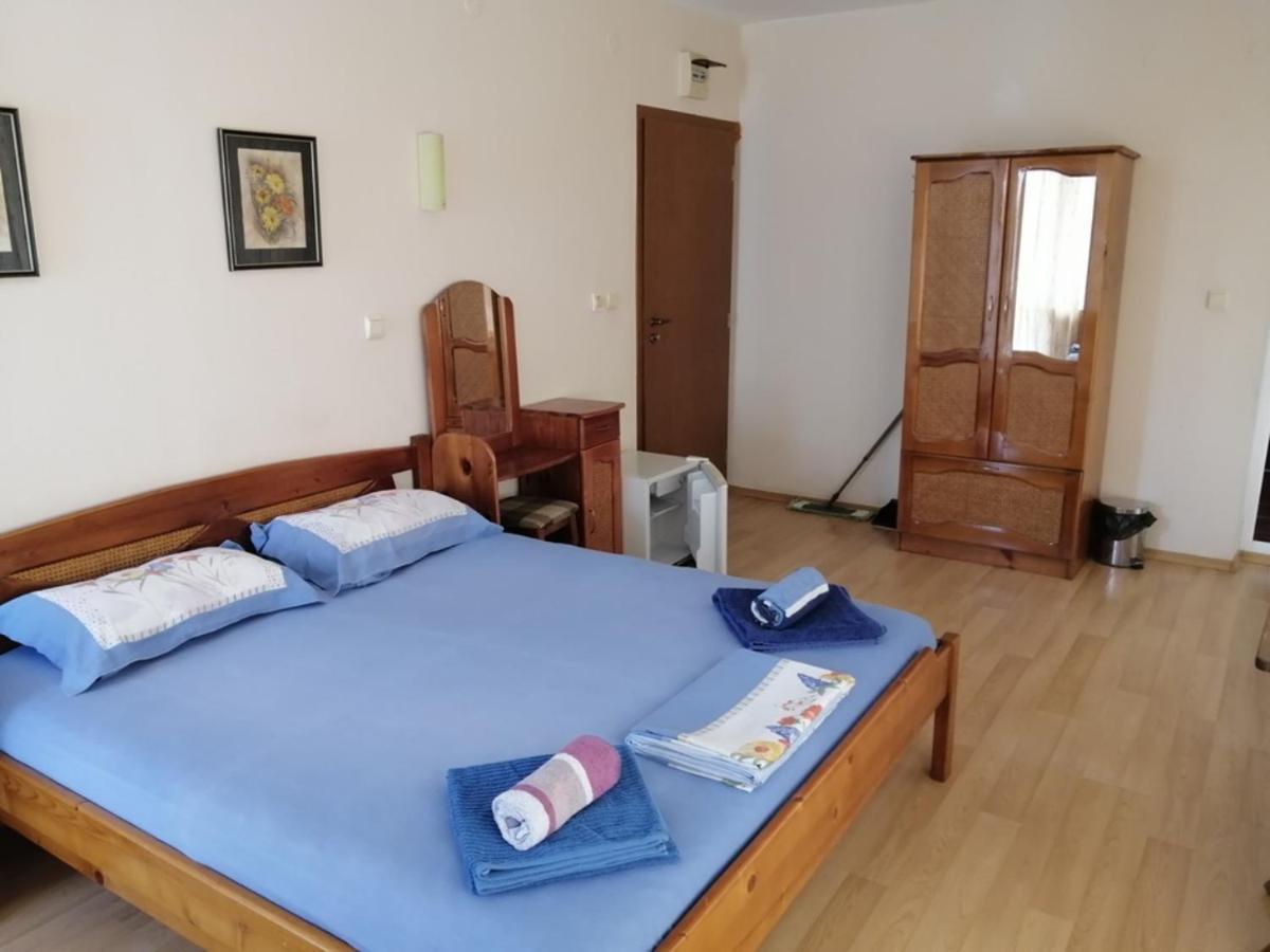Guest House Zora - Sarafovo Burgas Extérieur photo