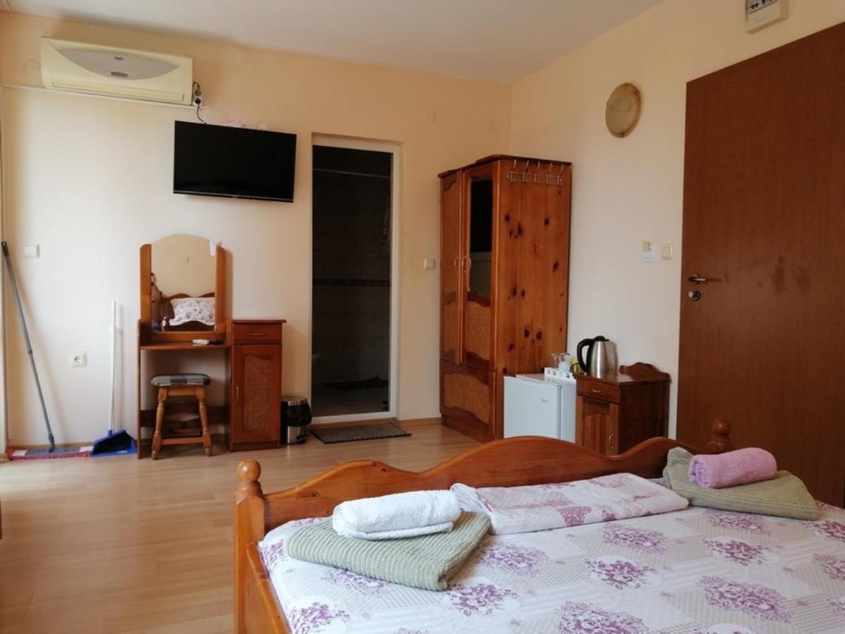 Guest House Zora - Sarafovo Burgas Extérieur photo