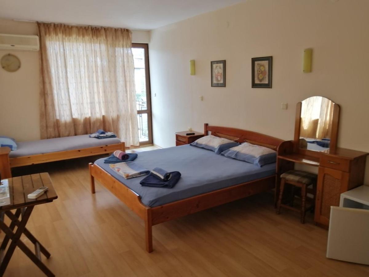 Guest House Zora - Sarafovo Burgas Extérieur photo