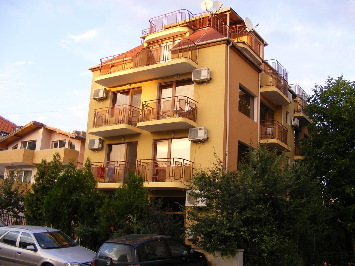 Guest House Zora - Sarafovo Burgas Extérieur photo